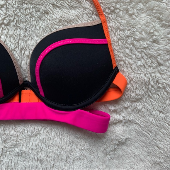 Victoria Secret The Hottie Halter Bikini Swim Top - Picture 13 of 14